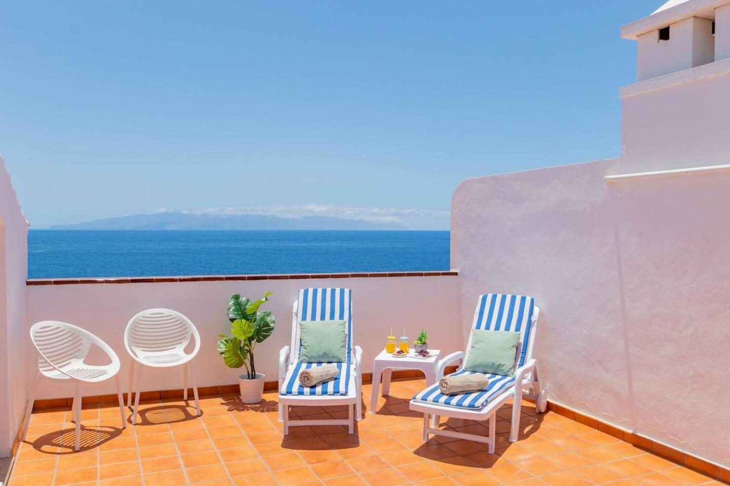 Penthouse With Jacuzzi By Dream Homes Tenerife Puerto de Santiago (Tenerife)