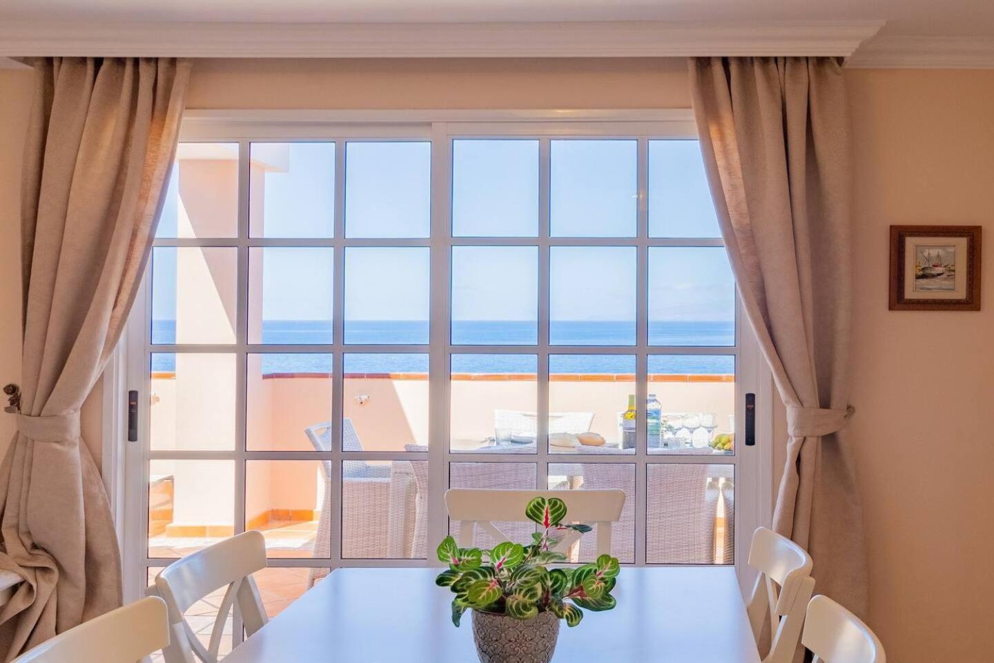 Penthouse With Jacuzzi By Dream Homes Tenerife