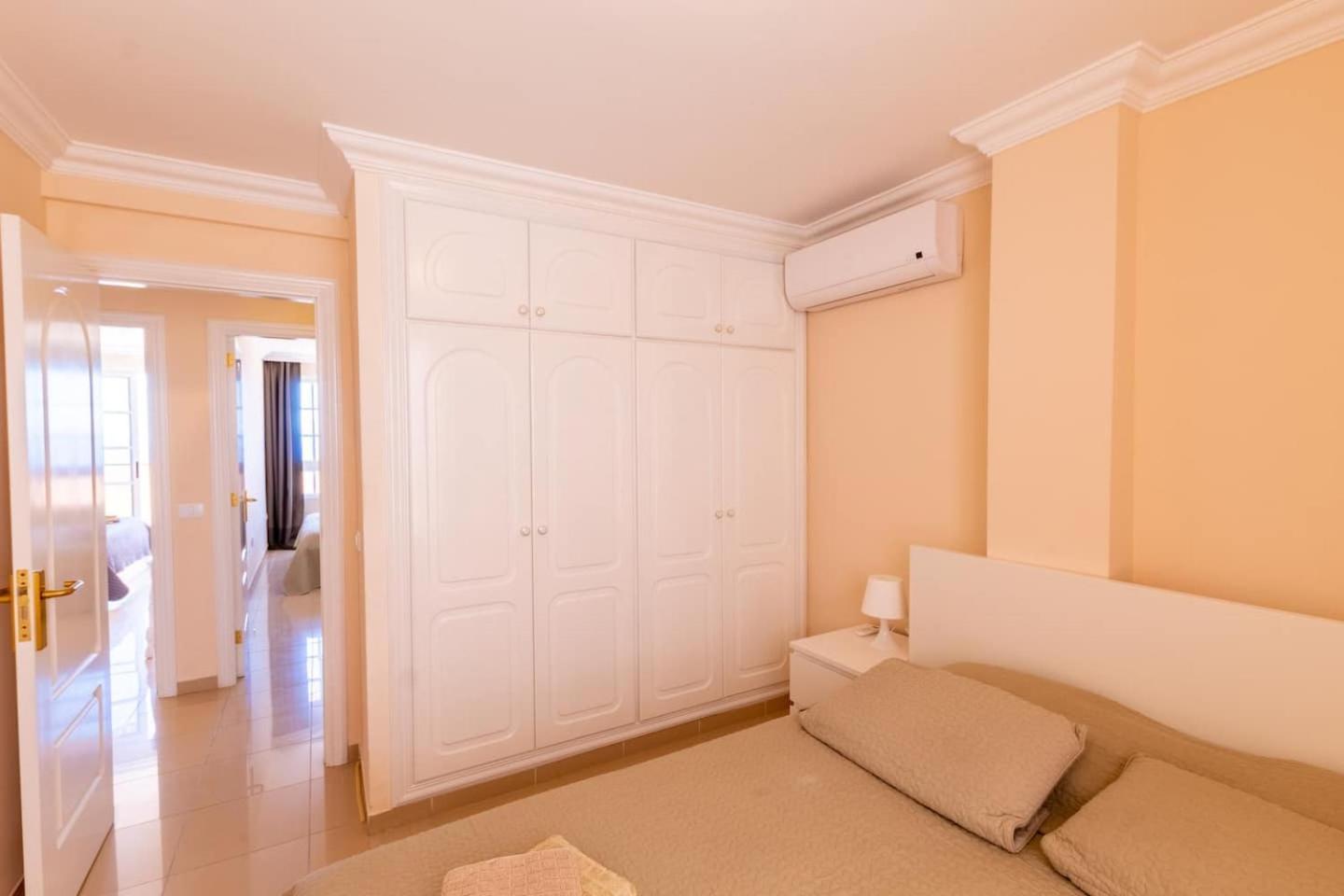 Penthouse With Jacuzzi By Dream Homes Tenerife Puerto de Santiago (Tenerife)