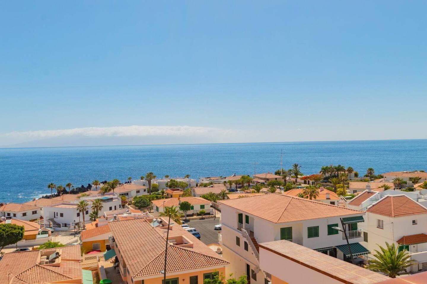 Penthouse With Jacuzzi By Dream Homes Tenerife Apartment