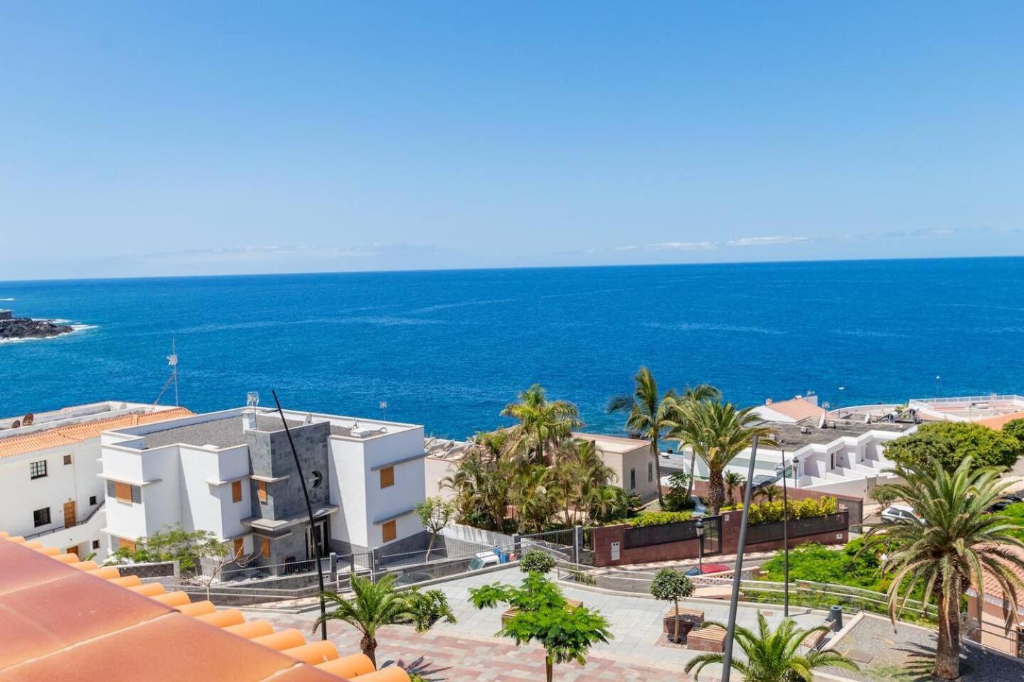 Apartment Penthouse With Jacuzzi By Dream Homes Tenerife Puerto de Santiago (Tenerife)