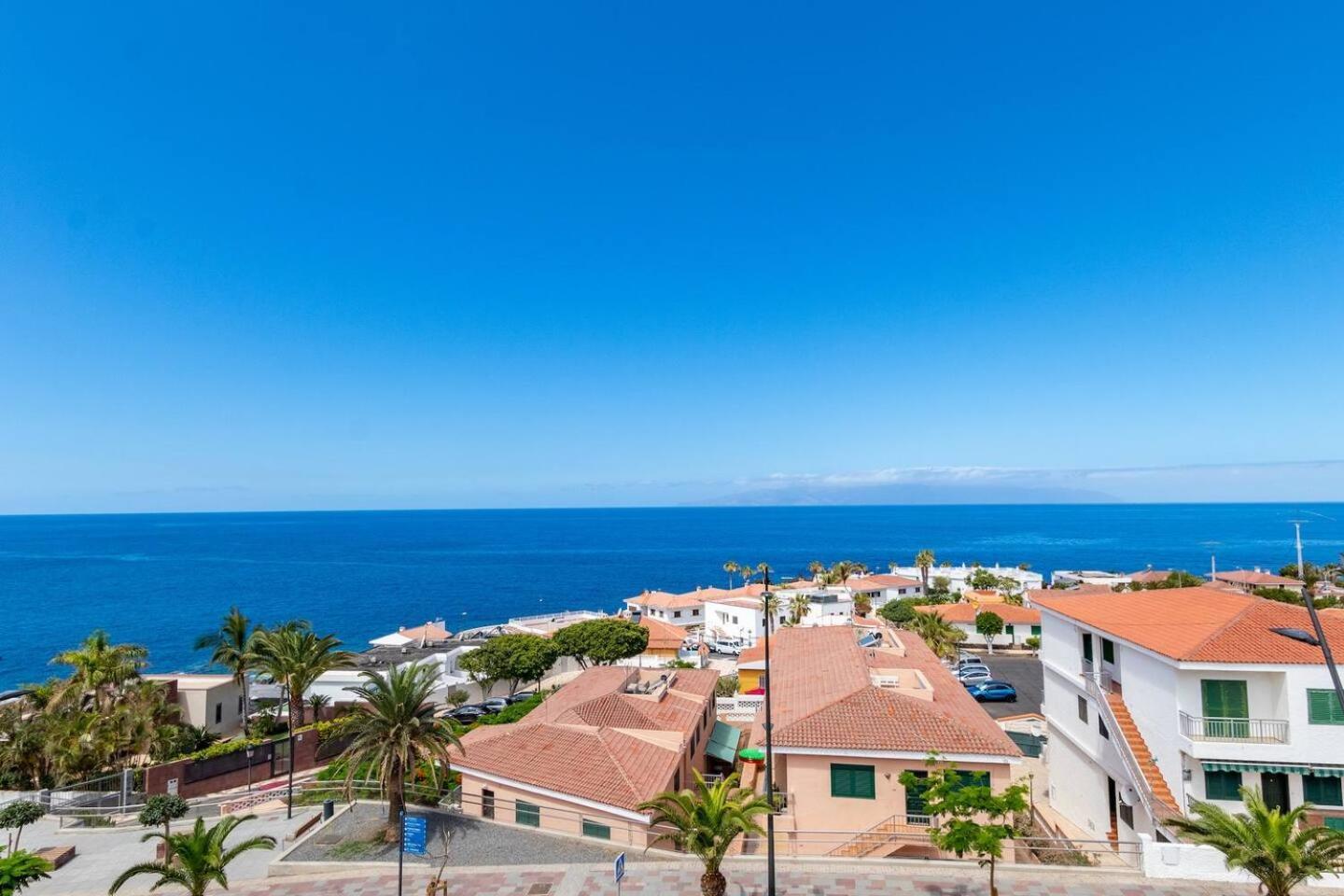 Apartment Penthouse With Jacuzzi By Dream Homes Tenerife *
